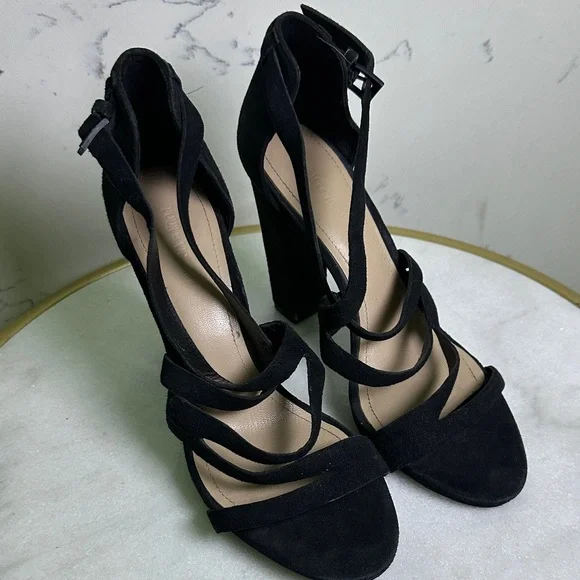 Pour La Victoire Carla Diagonal Strap Heels size 8 - Picture 2 of 7